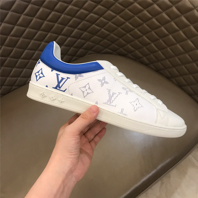 Louis Vuitton Men SNEAKER