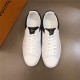 Louis Vuitton Men SNEAKER