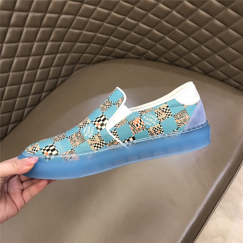 Louis Vuitton Men SNEAKER