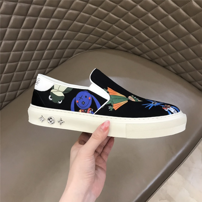 Louis Vuitton Men SNEAKER