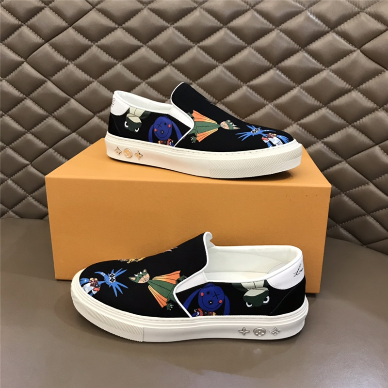 Louis Vuitton Men SNEAKER