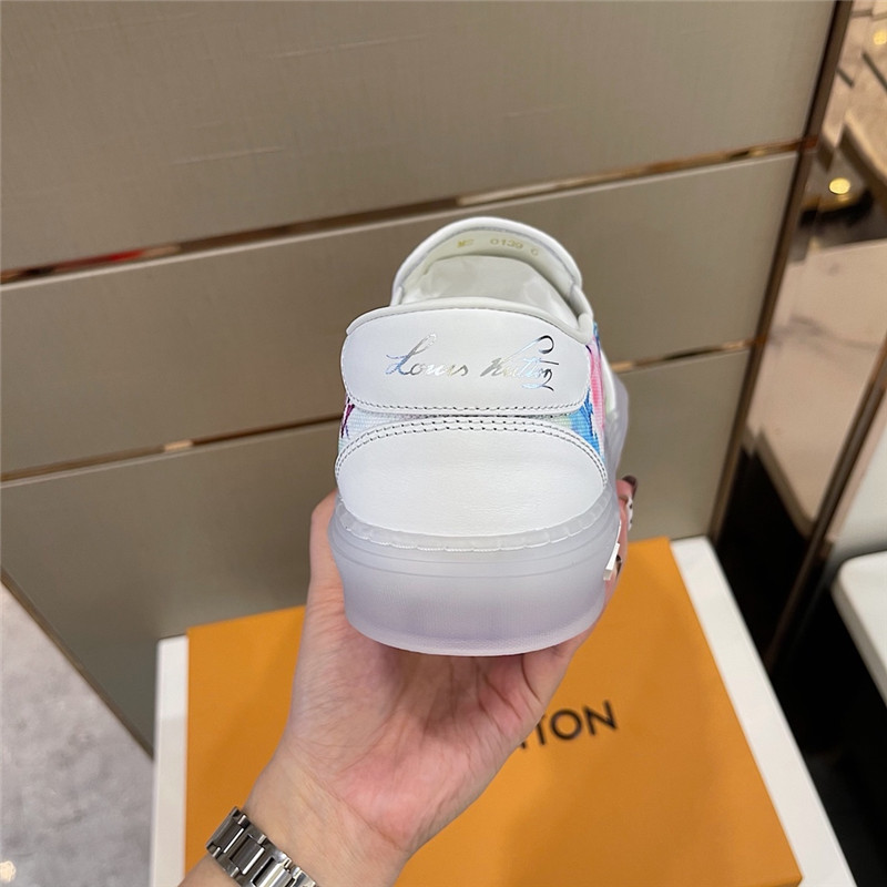 Louis Vuitton Men SNEAKER