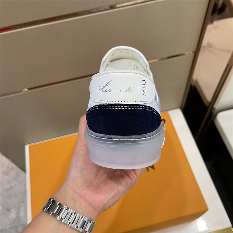 Louis Vuitton Men SNEAKER