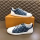 Louis Vuitton Men SNEAKER