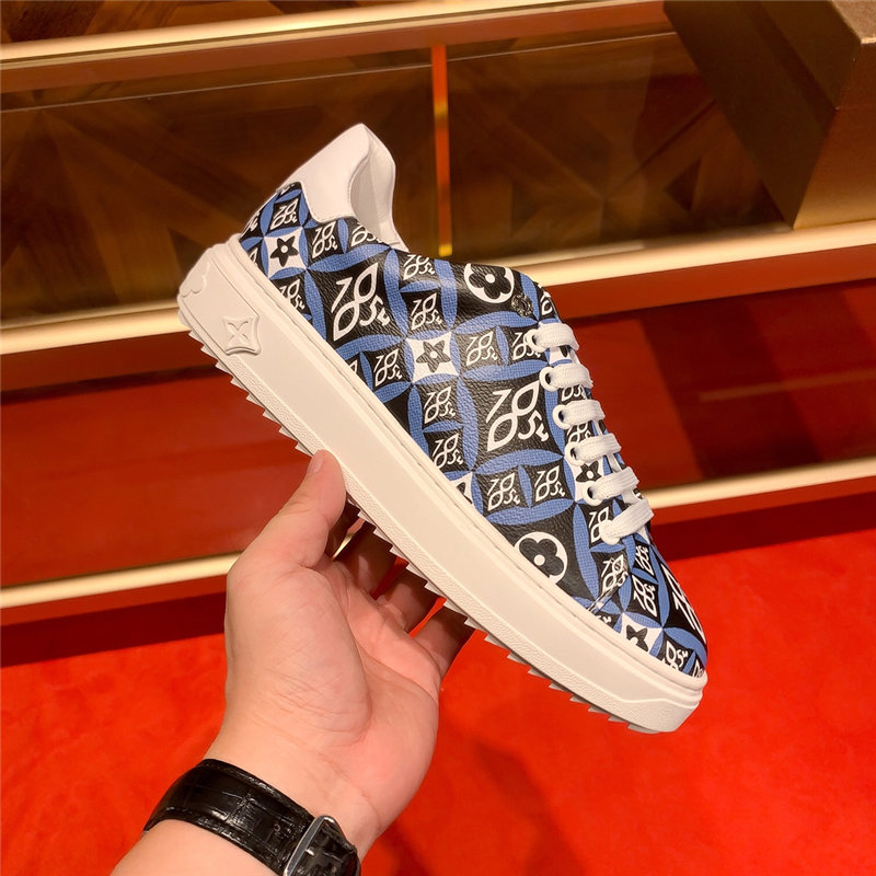 Louis Vuitton Men SNEAKER