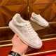 Louis Vuitton Men SNEAKER