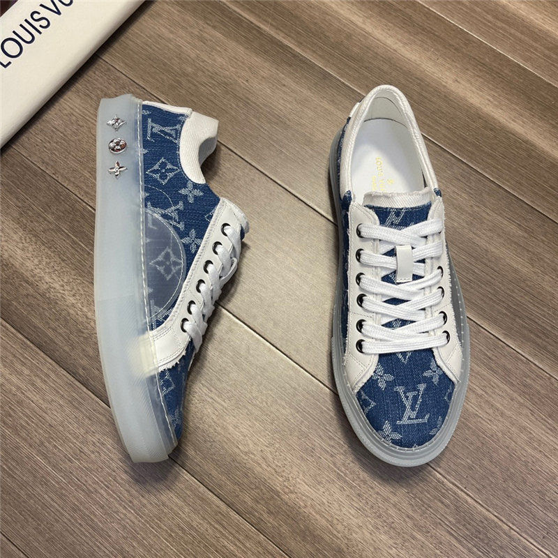 Louis Vuitton Men SNEAKER