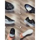 Louis Vuitton Men SNEAKER