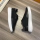 Louis Vuitton Men SNEAKER