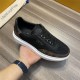 Louis Vuitton Men SNEAKER