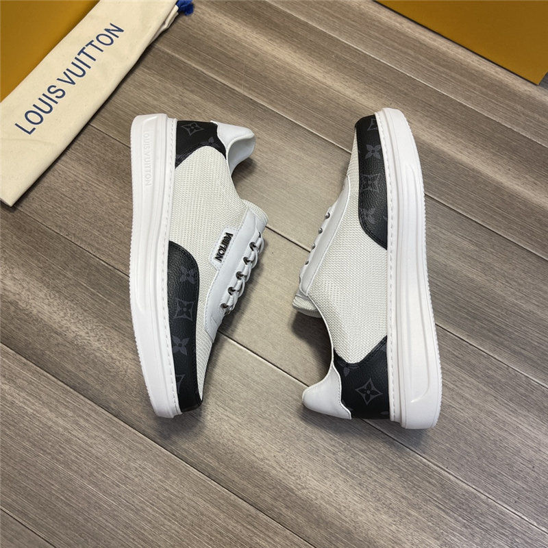 Louis Vuitton Men SNEAKER