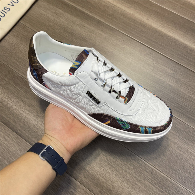 Louis Vuitton Men SNEAKER