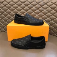 Louis Vuitton Men SNEAKER