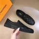 Louis Vuitton Men SNEAKER