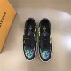 Louis Vuitton Men SNEAKER