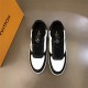 Louis Vuitton Men SNEAKER