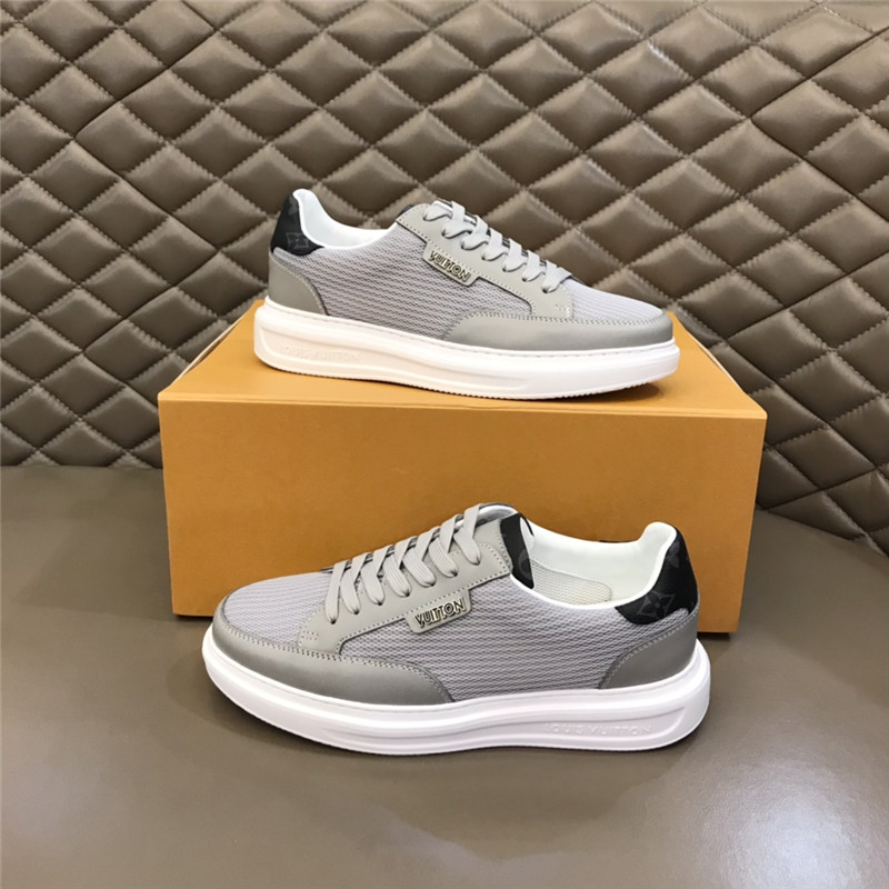 Louis Vuitton Men SNEAKER