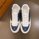 Louis Vuitton Men SNEAKER