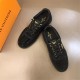 Louis Vuitton Men SNEAKER