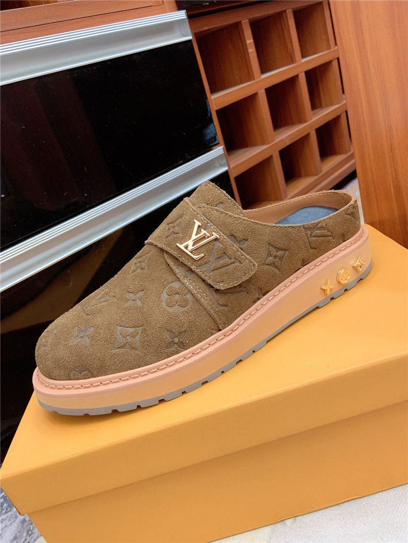 Louis Vuitton Men SNEAKER