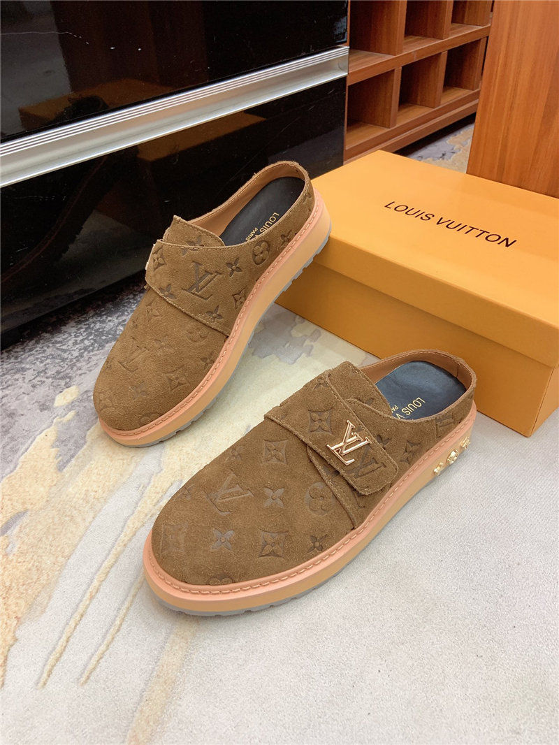 Louis Vuitton Men SNEAKER