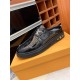 Louis Vuitton Men SNEAKER