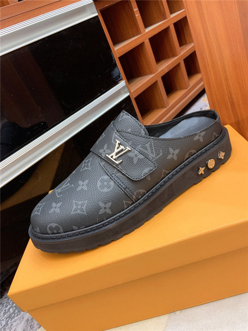 Louis Vuitton Men SNEAKER