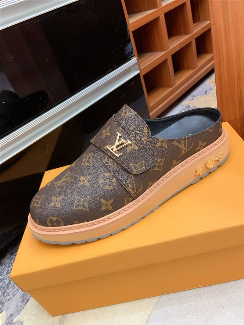 Louis Vuitton Men SNEAKER