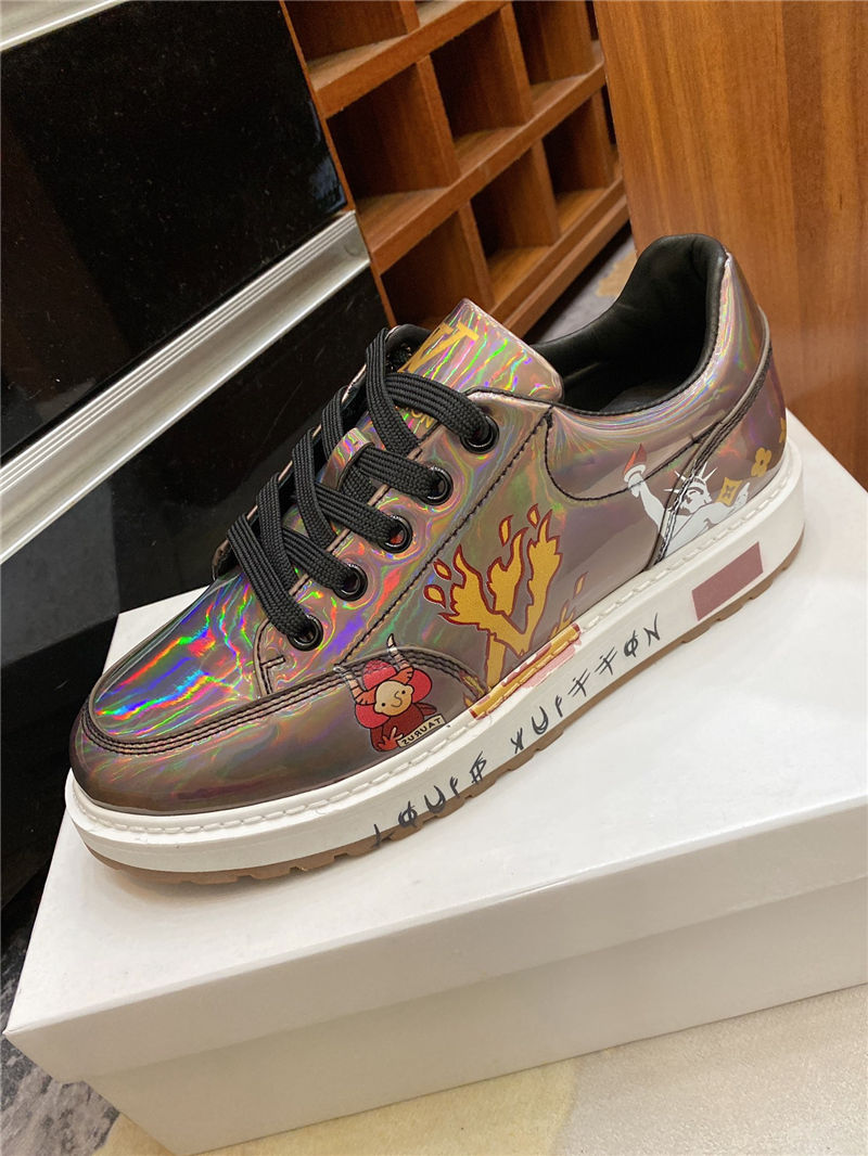 Louis Vuitton Men SNEAKER