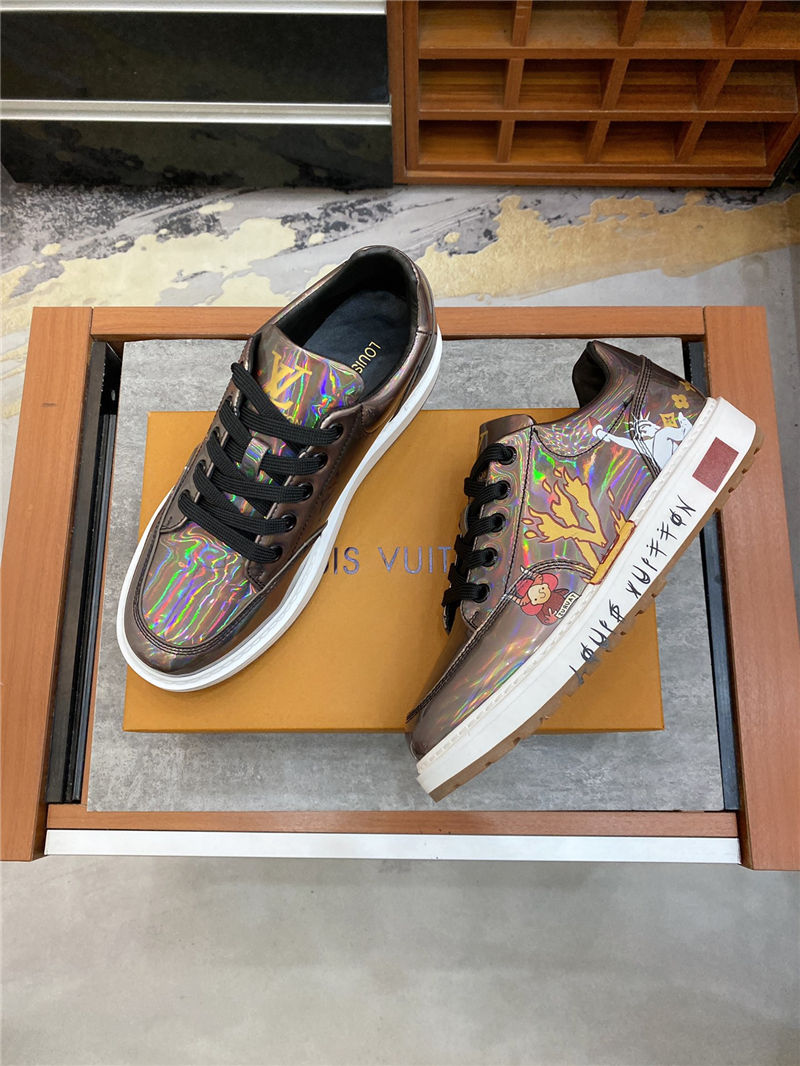 Louis Vuitton Men SNEAKER