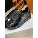 Louis Vuitton Men SNEAKER