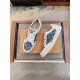 Louis Vuitton Men SNEAKER