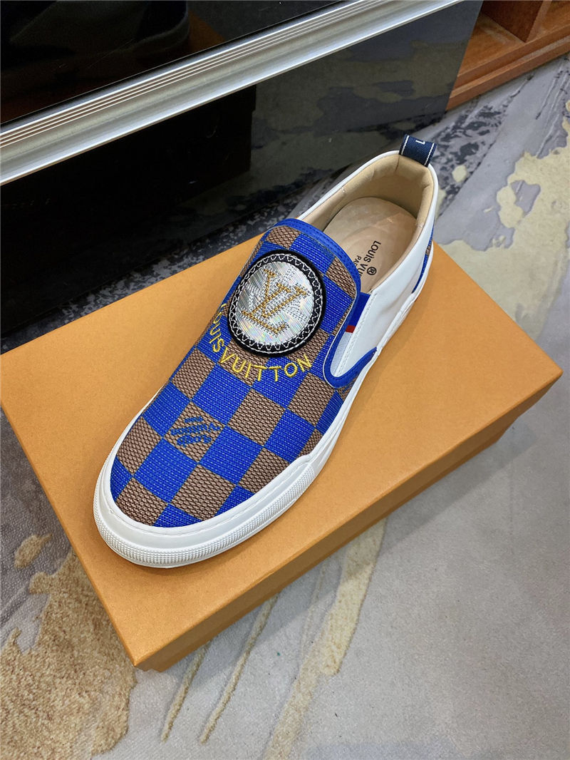 Louis Vuitton Men SNEAKER