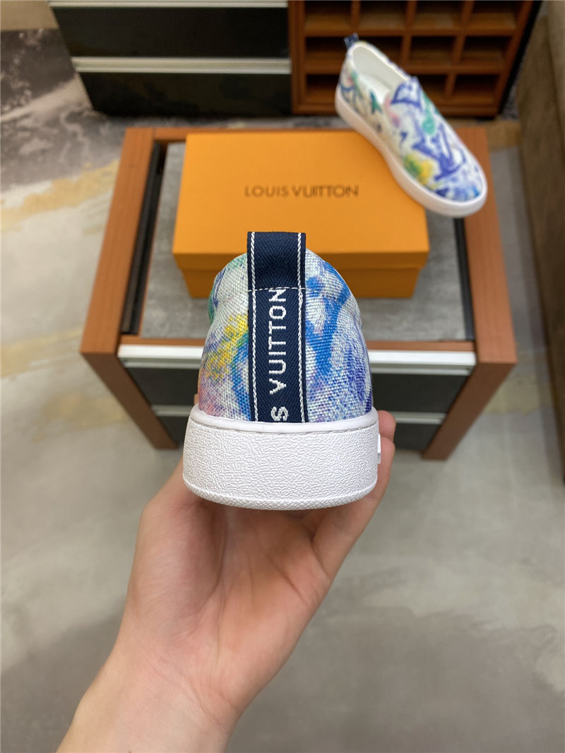 Louis Vuitton Men SNEAKER