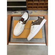 Louis Vuitton Men SNEAKER