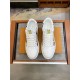 Louis Vuitton Men SNEAKER