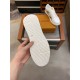 Louis Vuitton Men SNEAKER