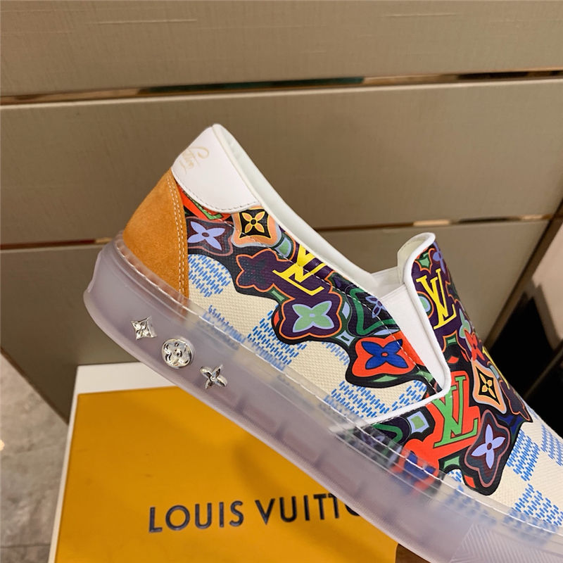 Louis Vuitton Men SNEAKER