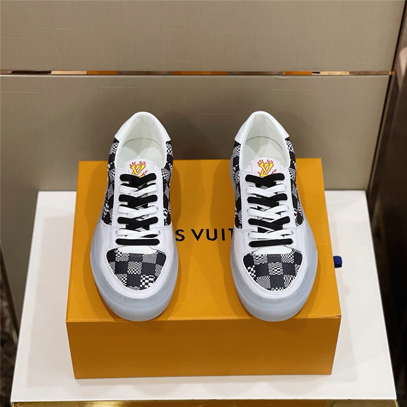 Louis Vuitton Men SNEAKER