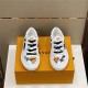 Louis Vuitton Men SNEAKER