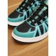 Louis Vuitton Men SNEAKER