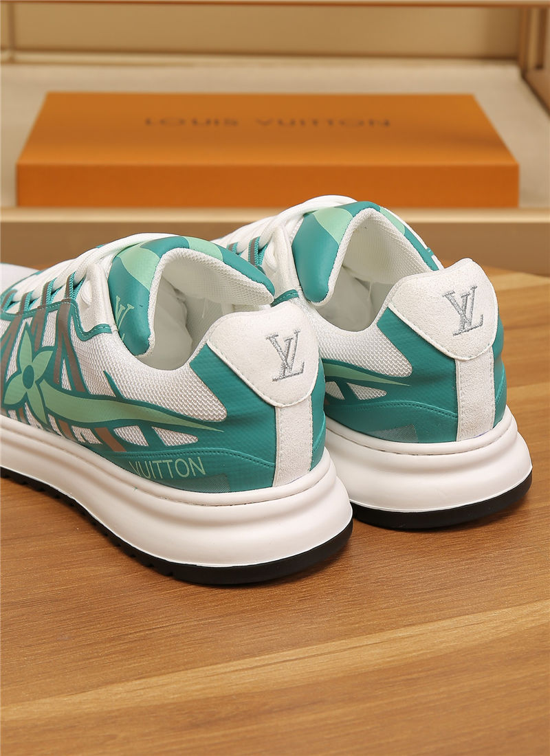 Louis Vuitton Men SNEAKER