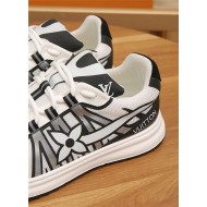 Louis Vuitton Men SNEAKER