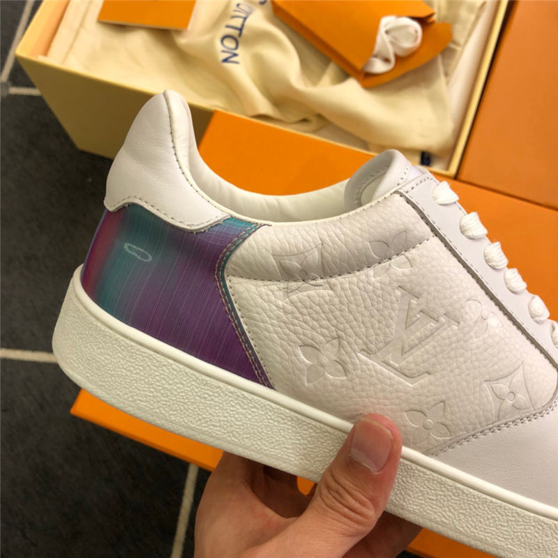 Louis Vuitton Men SNEAKER