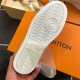 Louis Vuitton Men SNEAKER