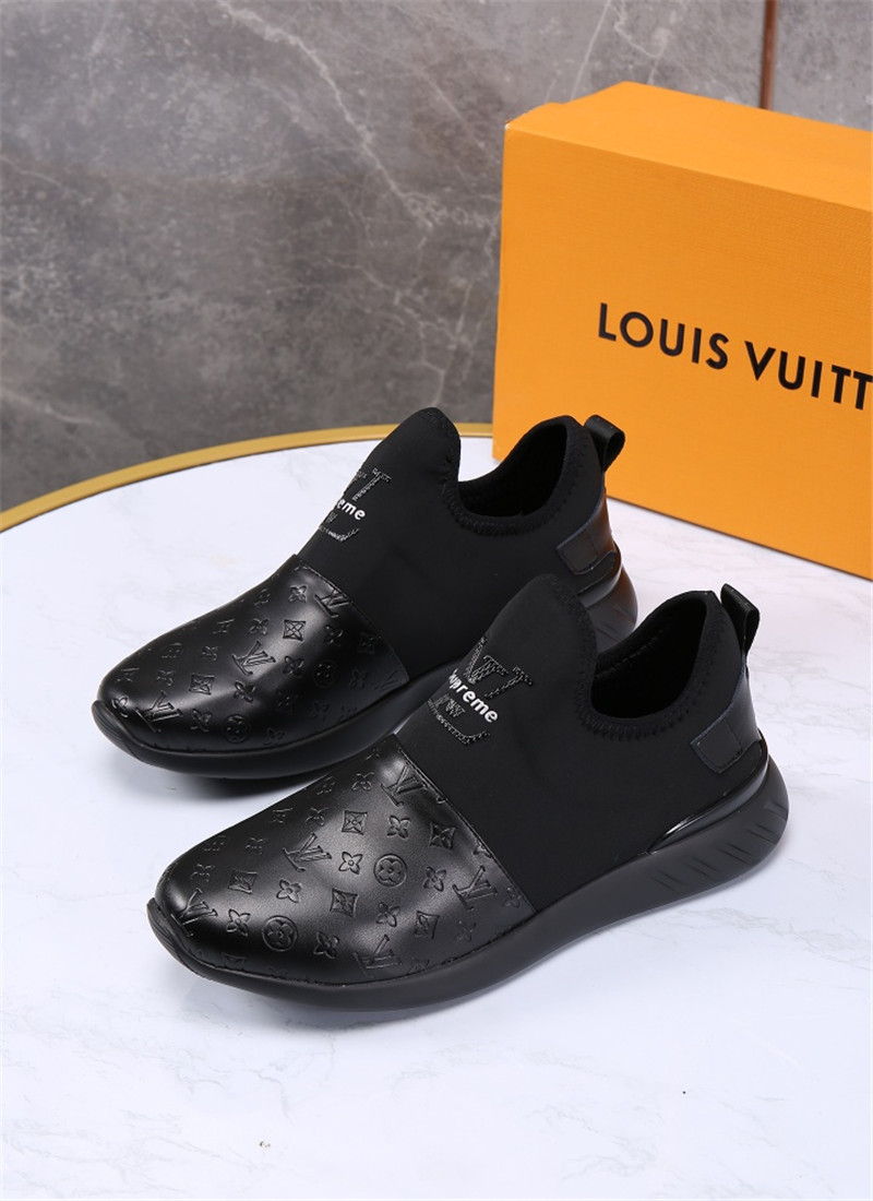 Louis Vuitton Men SNEAKER