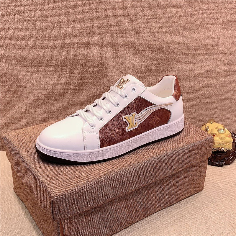 Louis Vuitton Men SNEAKER