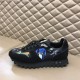 Louis Vuitton Men SNEAKER