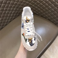 Louis Vuitton Men SNEAKER