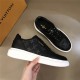 Louis Vuitton Men SNEAKER